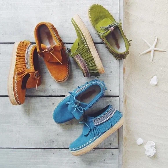 Free People NWT LaidBack London hand beaded Green Fringe Moccasin 🙏 - Picture 13 of 16